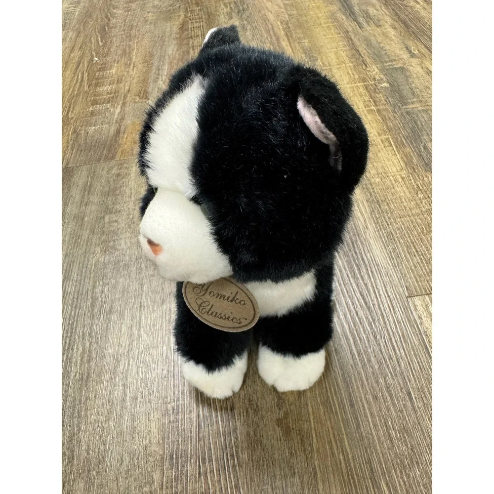 Russ‎ Berrie Yomiko Classics Black White Tuxedo Cat Plush Stuffed Animal 35748